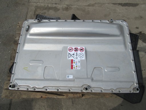 3Q0804842J - SKODA SUPERB III LIFT BATTERY АКУМУЛЯТОР 13kWh 3Q0915590N