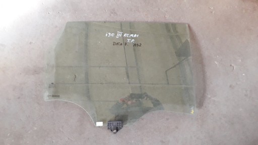 AS2 7 - HYUNDAI I30 III 2017-универсал стекло двери заднее правое