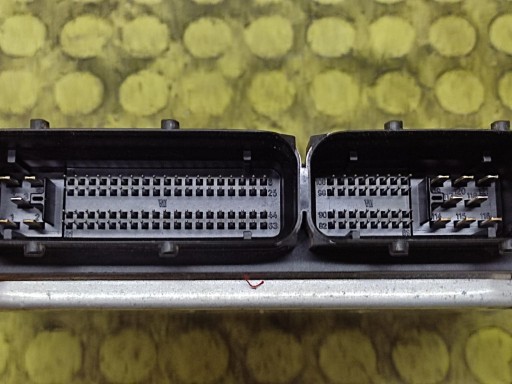 VW GOLF IV control unit of the engine 0281011819
