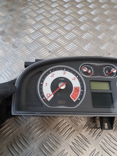dials OE 8200291338 RENAULT LAGUNA II LIFT HB 1.9 DCI 06R- EUROPA