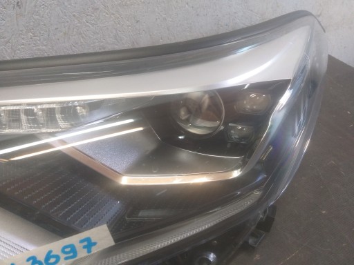 light front left TOYOTA CHR FULL LED 81150-F4170-00