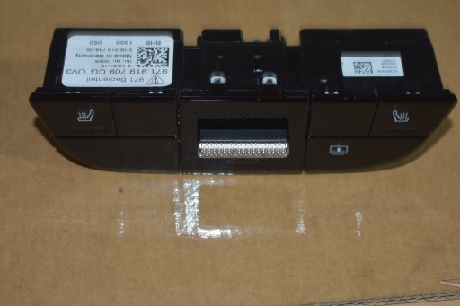 IDEALNY PANEL seats PORSCHE PANAMERA 971 1 9