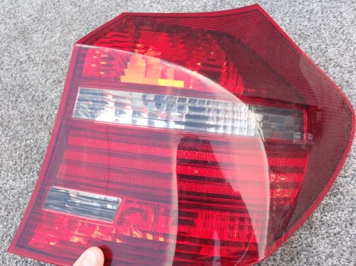 BMW E87 1 LIFT 06-10 LICHT RECHTS HINTEN HECK CIEMNA