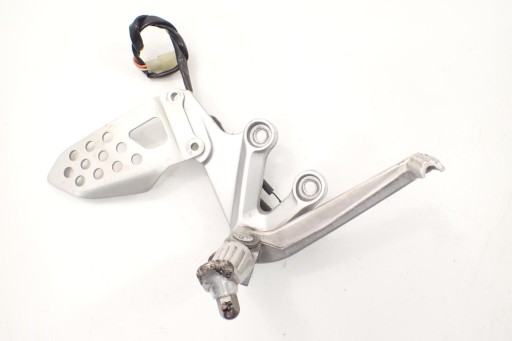 121719 - Suzuki GSX-R 600 K4 K5 Set [P] подножка рычаг