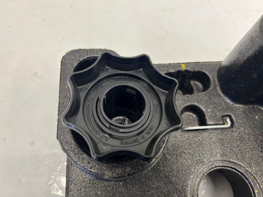VOLKSWAGEN T-CROSS mandatory vehicle equipment compressor; WKLAD 2G0012115J 5N0012615F