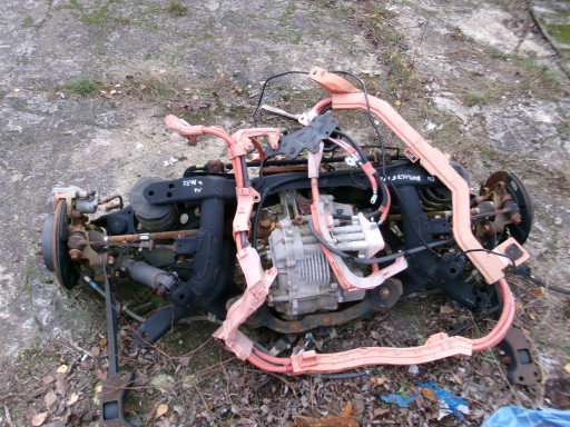 2.5 - Задняя подвеска rav4 iv салазки, комплект поперечных рычагов