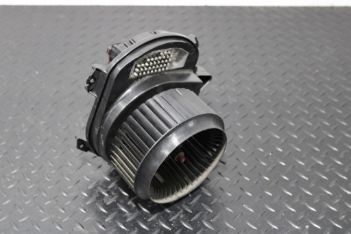 tOPENÍ ventilátor topení MERCEDES CLA W117 A2469061601