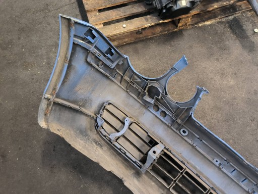 bumper front LA5F VOLKSWAGEN POLO IV