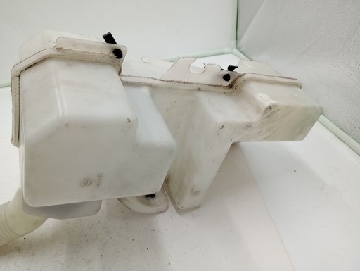 8U0955451J 8U0955451K - Бачок омывателя ксенона audi q3 8u0955451