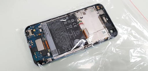 RAMKA TAŚMY PRZYCISKÓW BOCZ BATER HTC A9s