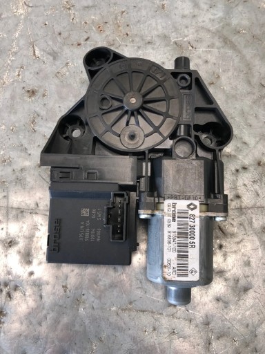 mini motor windows right rear part RENAULT SCENIC III 827300005R