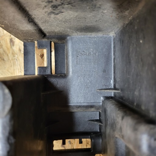 FORD B-MAX 12-19R bumper bracket left rear part AV11-17A882-AB