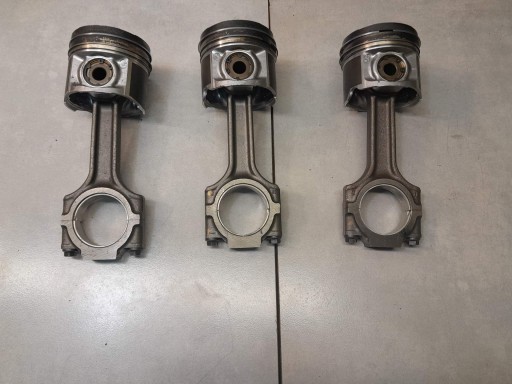 16V Z19DTH - ШАТУН ПОРШНЯ VECTRA C 1.9 CDTI 09.42