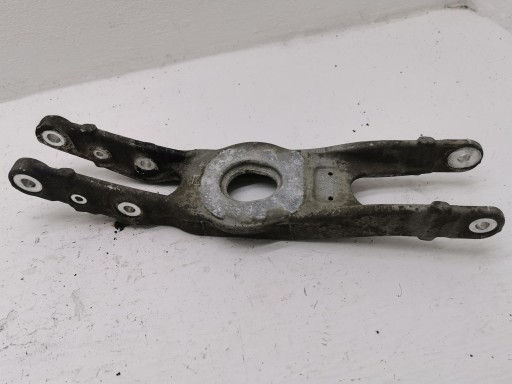 Querlenker hinten MERCEDES E-KLASA W213 2.0CDI A2053300