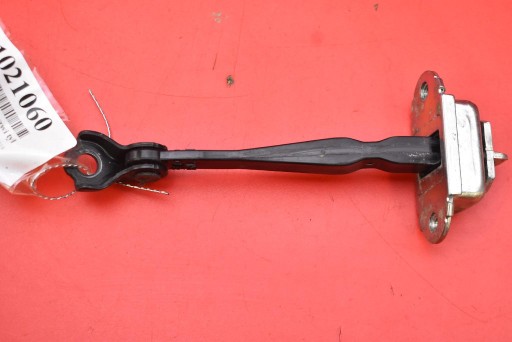 limiter door right rear part NISSAN PULSAR C13 5D HB 14-18