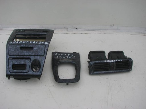 ЦЕНТРАЛЬНА ВЕНТИЛЯЦІЙНА РЕШІТКА MITSUBISHI GALANT VI