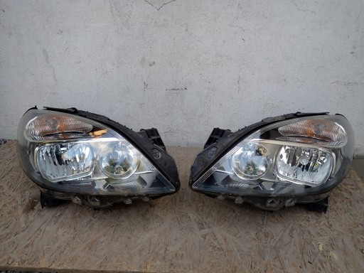 light left right REFLEKTOR left right MERCEDES B KLASA 246 2011-2015R