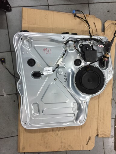 VOLKSWAGEN CARAVELLE T6 16-механізм склопідіймача лівий