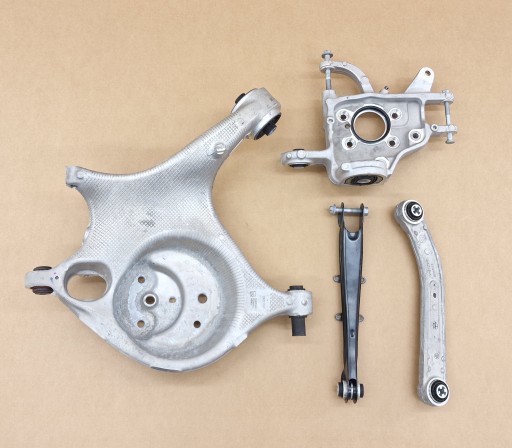 Suspension Arrière Gauche Moyeu support broche Petit bras DOCIAG VOLVO EX90 POLESTAR 3