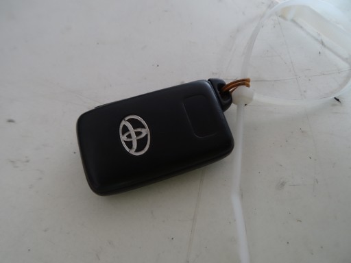 ТОЙОТА ПРИУС III КЛЮЧ