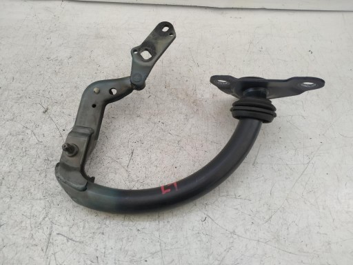 Петля багажного отсека л BMW 7 E65 8240339