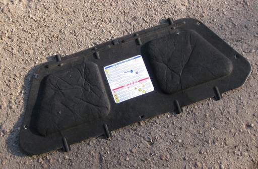 FIAT DOBLO II 23R 1.6 M-JET Insonorisation PODBITKA du capot 00518901480E