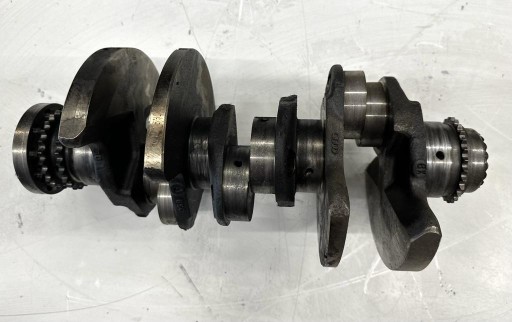 Колінвал AUDI 3.0 TFSI на шліфування