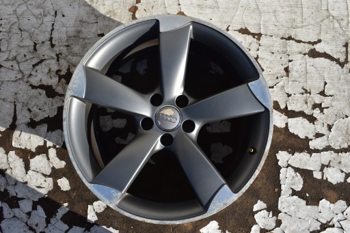 disque d'aluminium AUDI 8,5" x 19" 5x112 ET43 8K0601025AR