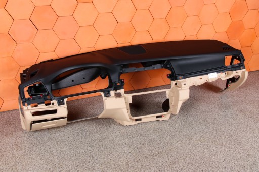BMW F10 F11 originál console dashboard instrument panel VENETOBEIGE