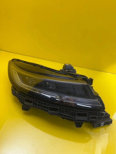 light right Land Rover Range Rover Sport L461 Full Led UK N9X2-13W029-AJ