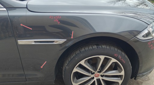 JAGUAR XJ X351 16R fender right front of wheels 1AU