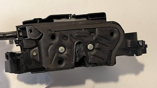 lock door left front EU 5TB837015C SKODA KAROQ LIFT
