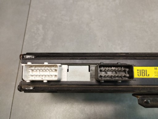 Citroen C5 amplifier 9653383680