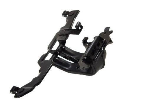 1440108 - КРОНШТЕЙН ШАРНИР ОБТЕКАТЕЛЯ ЛЕВЫЙ SCANIA 4