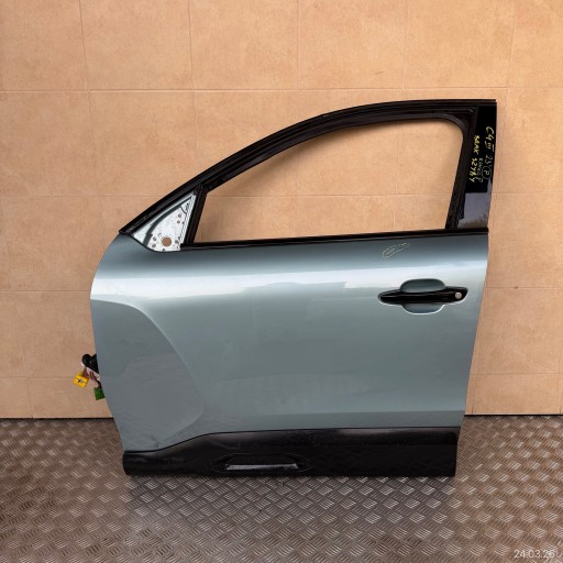 door complete front left CITROEN C4 III 2023 ROK does not have windows