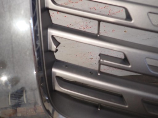 Grill NISSAN NAVARA NP300 15- 62310-4KJ1B