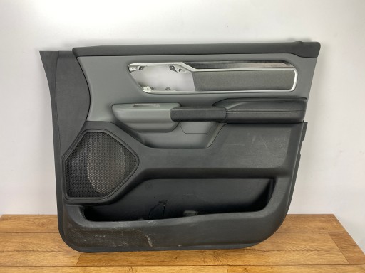 side door right front Ram 1500 2019+ USA