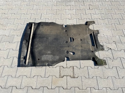 Кришка шасі PORSCHE MACAN 95B863821