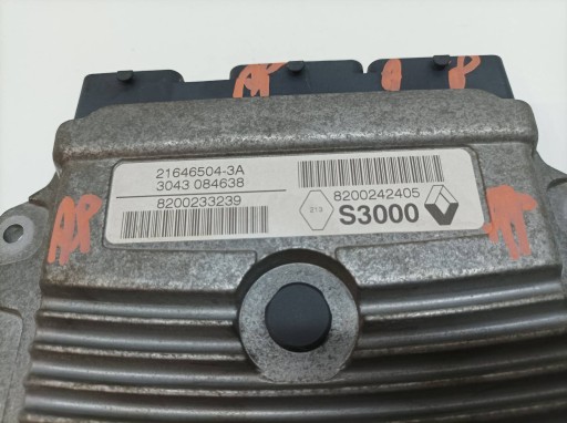 control unit of the engine 8200242405 2.0 B 133KM Renault Megane II (2002-2009)