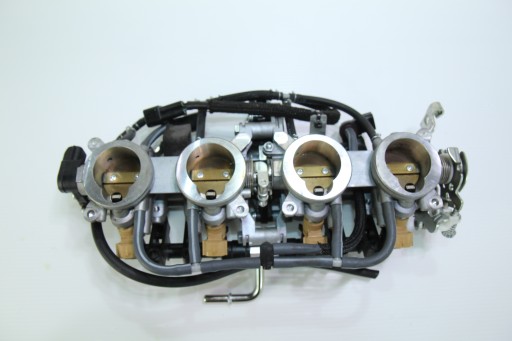 2793222399753840 - KAWASAKI Z-900 20- ДРОССЕЛЬ, ИНЖЕКТОРЫ