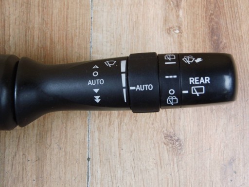Toyota Prius+ Positif Commodo essuie glace Lumières Essuie glaces Commodo phares 17F655