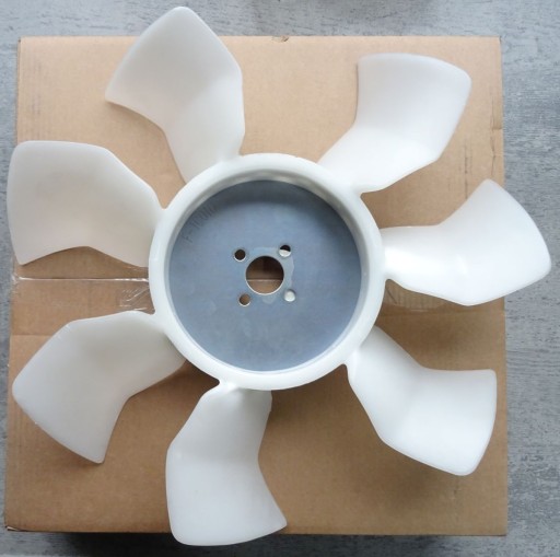 1234 - Вентилятор COMBILIFT C9000 двигатель GM4, 3 л V6