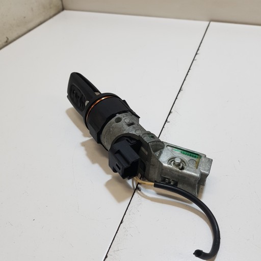 ignition Z KLUCZYKIEM PEUGEOT 407 N0502455