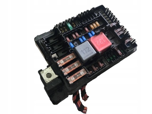 Блок запобіжників mercedes w223 a2239061502