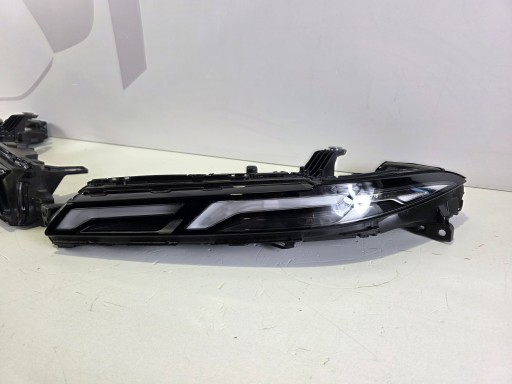 lights front upper BMW X7 G07 LCI DRL FULL LED 9880594 9880593