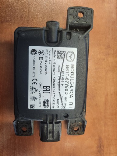 B61T-67Z41 - Радар-датчик задний правый Mazda 3 BM BN 2018