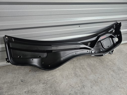 Лобовое стекло Maserati Levante M161 Perfect 670040250