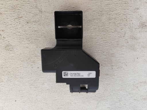 MERCEDES CLA W118 2019R Gehäuse Blende Abdeckung KLEMY A2479061803