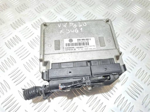 control unit of the engine Volkswagen Polo 4 2003 03D906032C