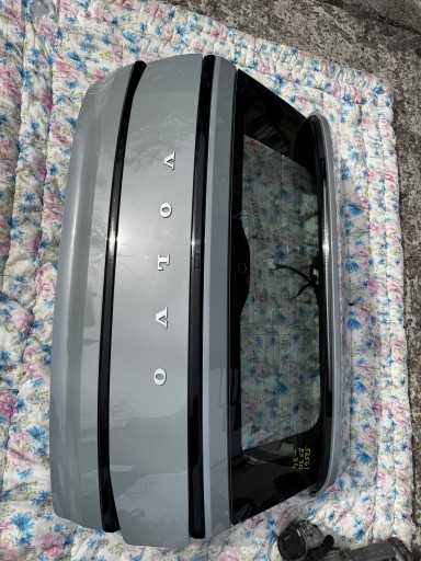 3221212111 - Задняя дверь со стеклом volvo ex30 в сборе